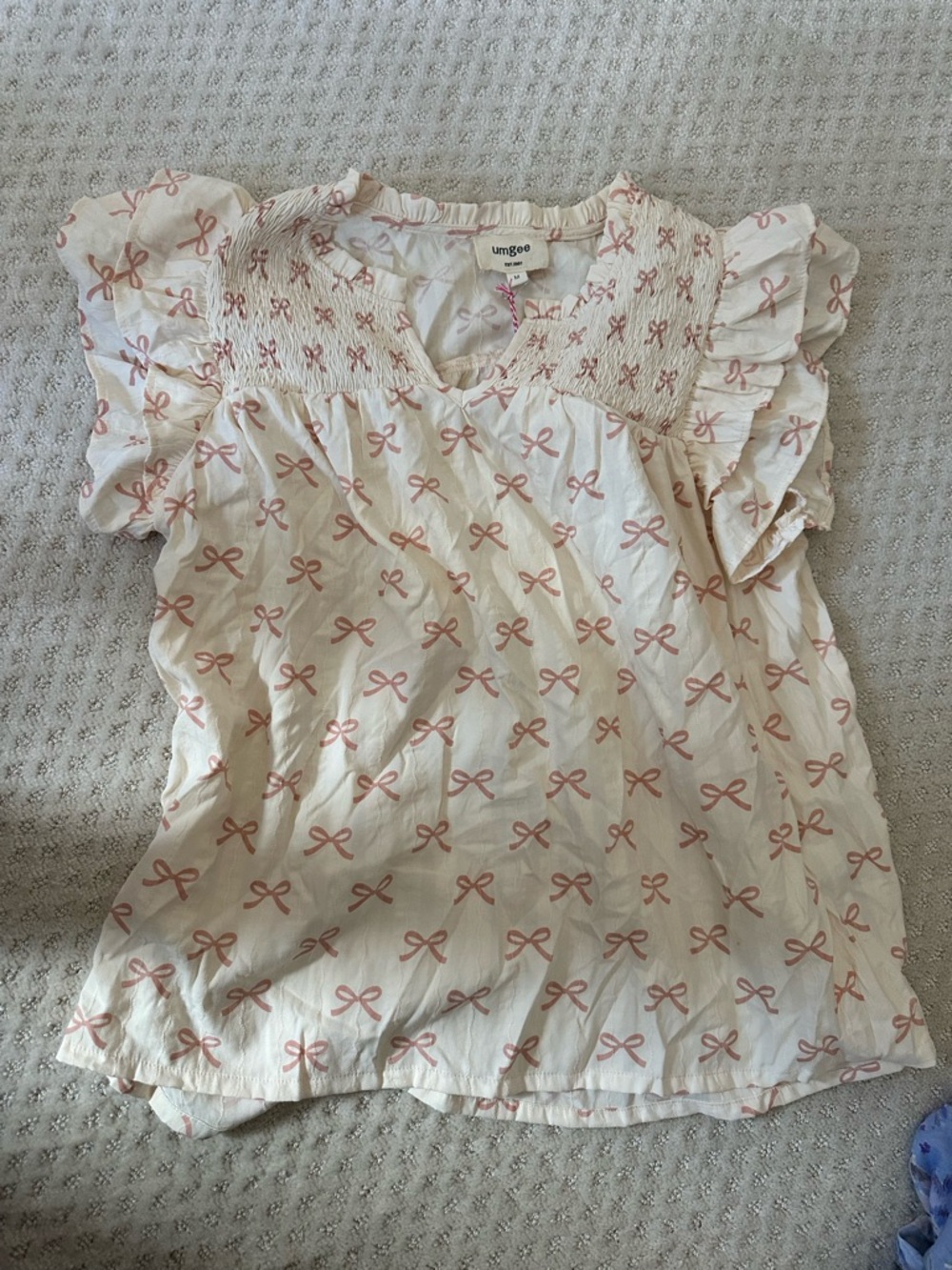 Umgee Cream Blouse with Dusty Pink Bow Print
